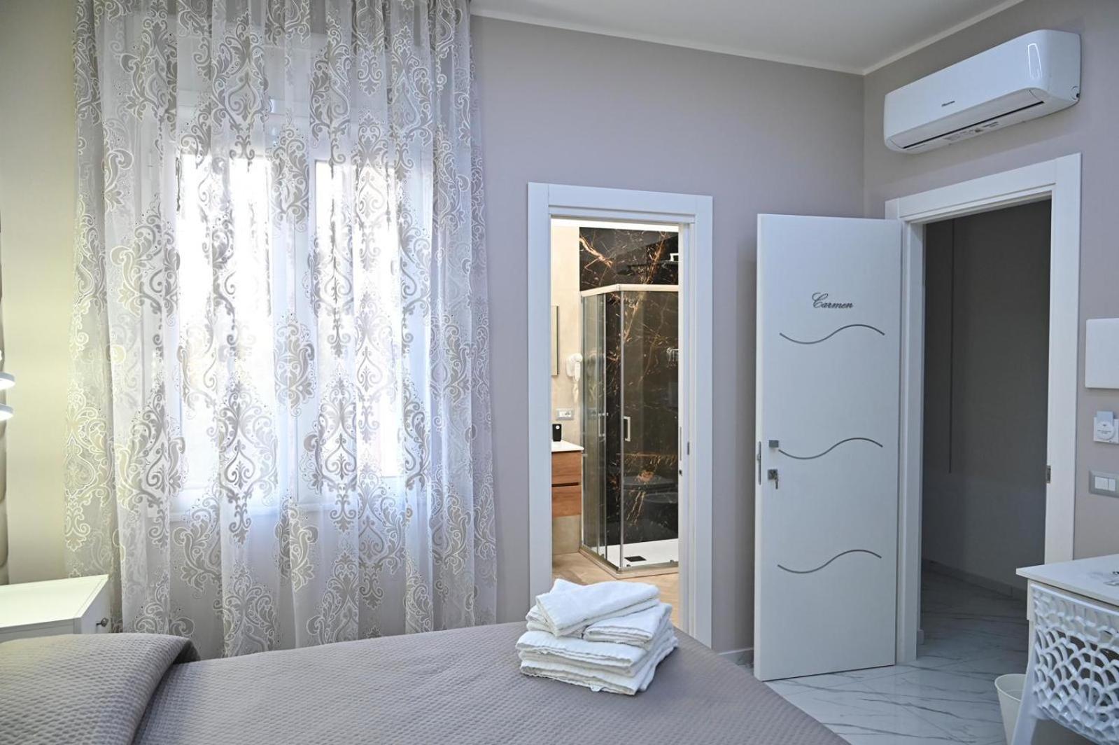مبيت وإفطار نابولي Bebsantaniellohouse1 المظهر الخارجي الصورة