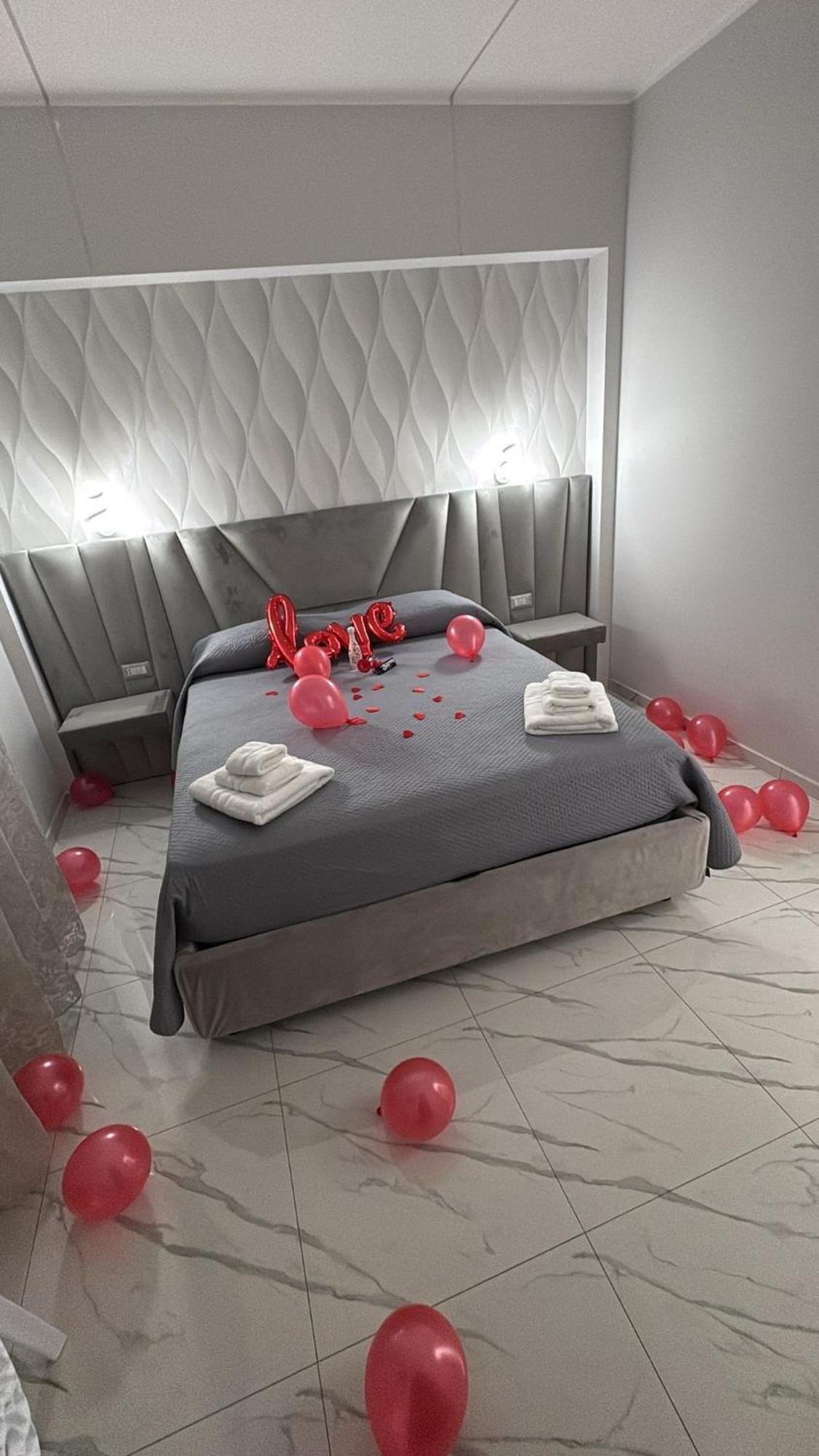 مبيت وإفطار نابولي Bebsantaniellohouse1 المظهر الخارجي الصورة